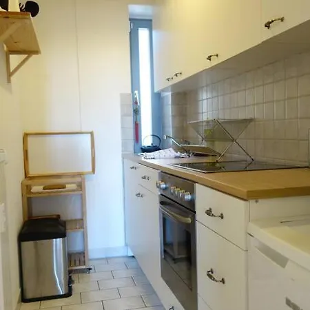 2 Apt. Near Station Neustadt In It District * دريسدن